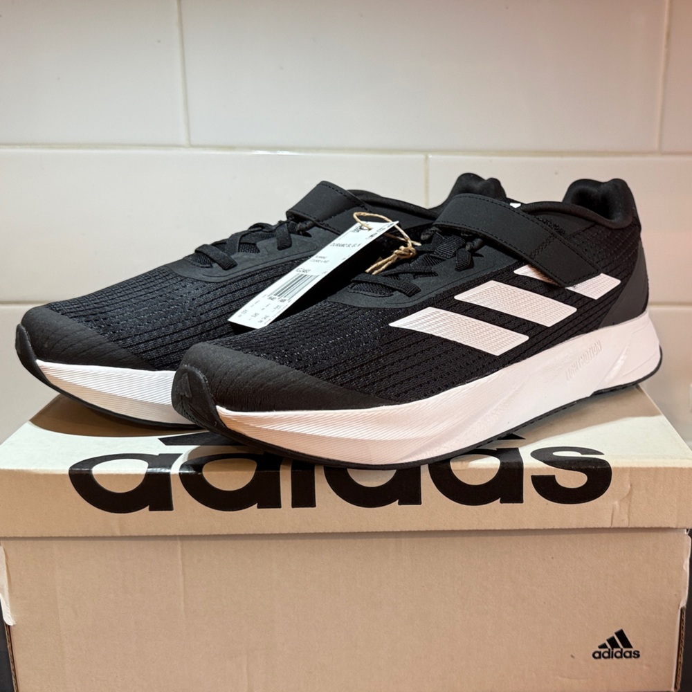 Adidas Big Kid 6.5 Black and White Sneakers Duramo SL Velcro / Elastic Laces NWT